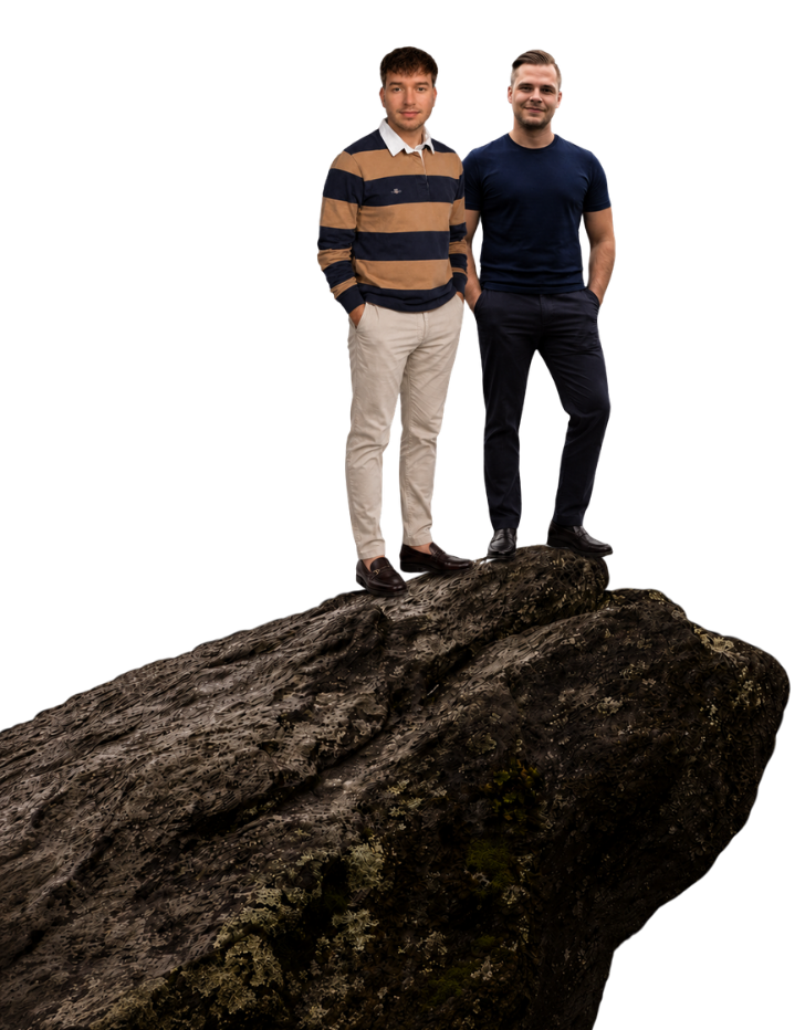 2 Personen auf einem Felsen